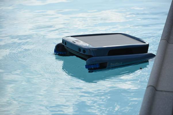 Was passiert, wenn der Wasserspiegel unter dem Skimmer liegt?